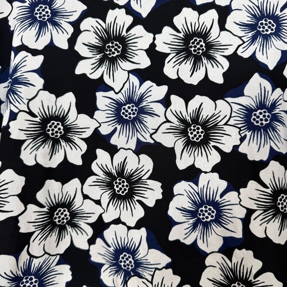 Kate Spade Hollyhock Double Layer Silk Blend Black and White/ Blue Mini Skirt - Picture 13 of 14